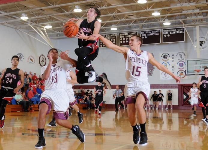 SesserValier Holiday Tournament Appleknockers hold off Johnston City