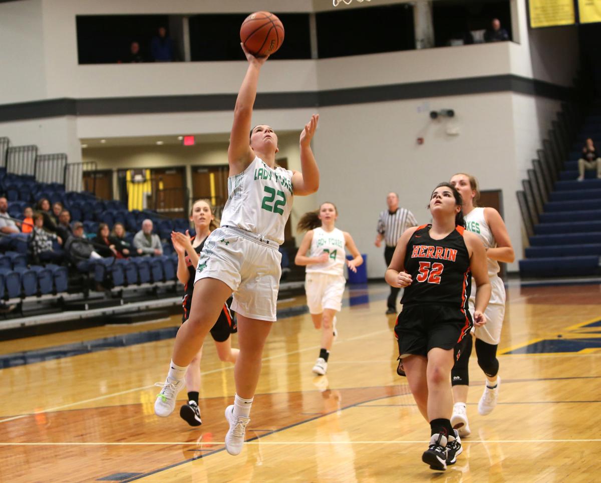 Prep Girls Basketball Hamilton County Defeats Herrin On The