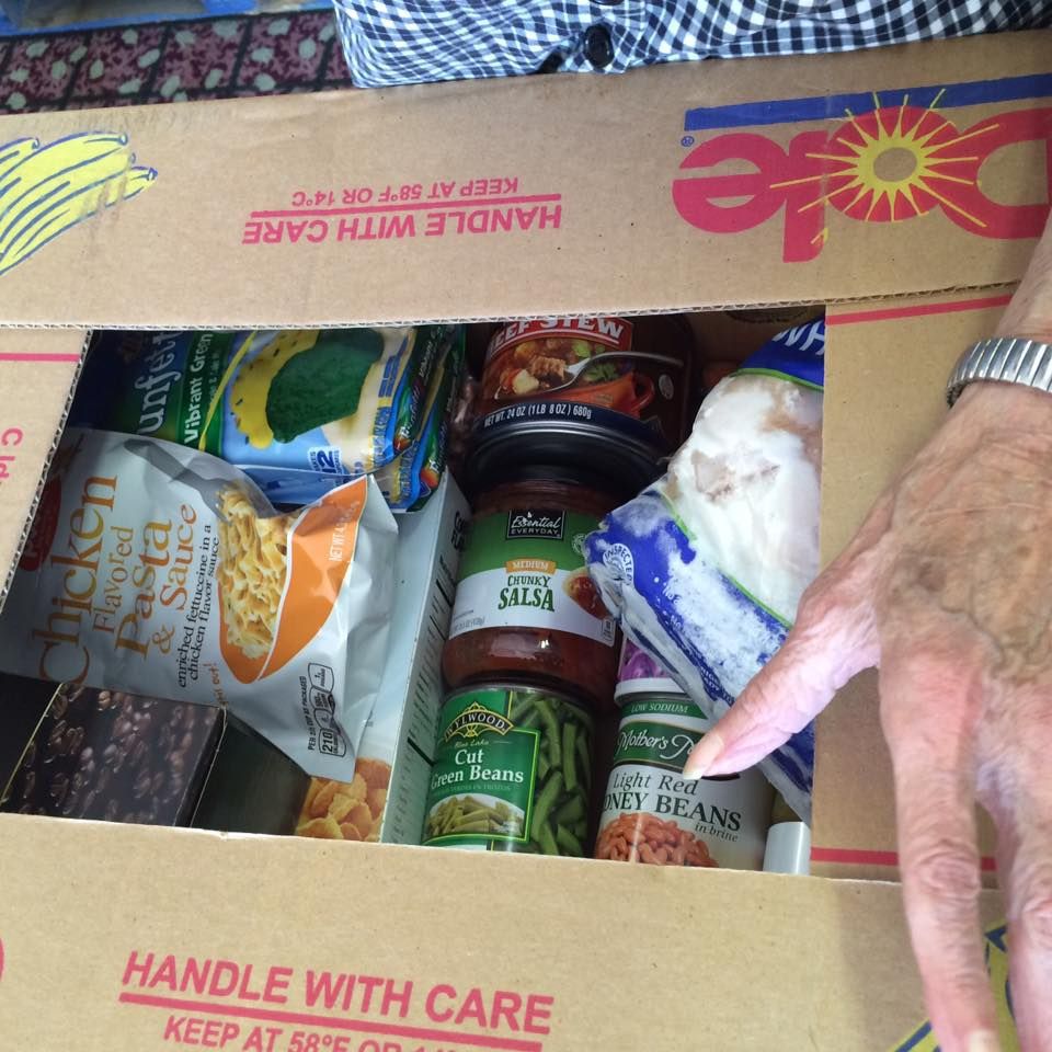 Pinckneyville Food Pantry St Louis Food Bank Giving Away Food