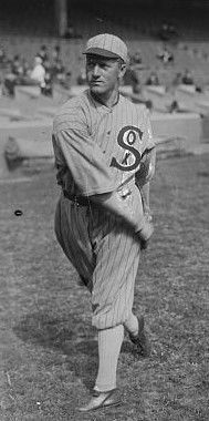 Chicago White Sox - Shoeless Joe Jackson MLB Fielding Photo - 8 x 10