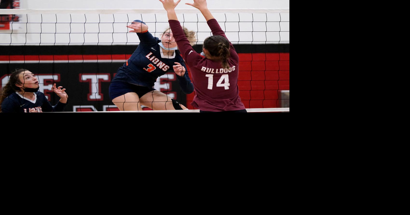 Prep Volleyball Carterville defeats CarmiWhite County to advance in