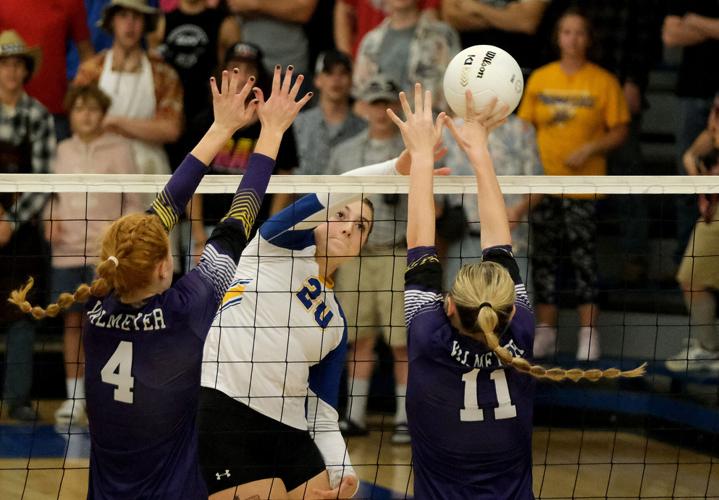 Prep Volleyball Trico defeats Valmeyer to win first sectional title