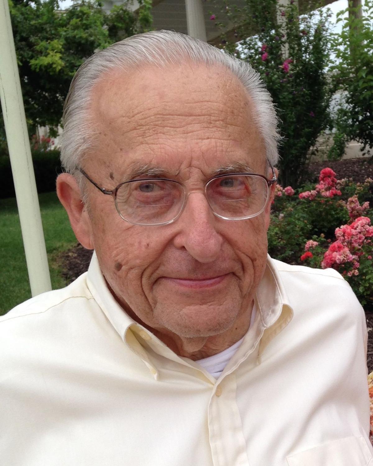 Walter Kent Obituaries