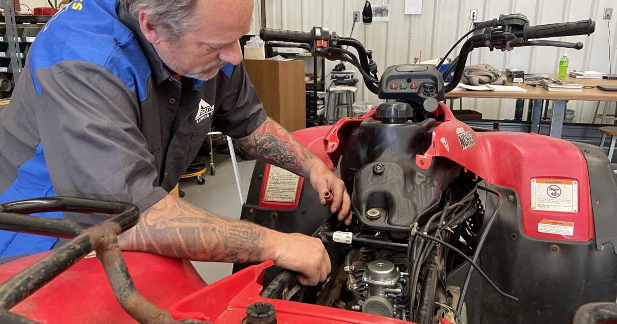 Business Spotlight | Small engine tech finds the joys of ...