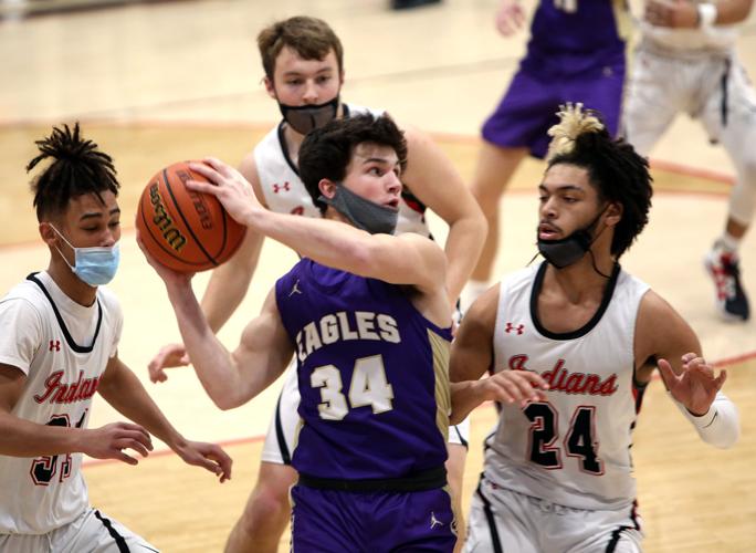 Boys Basketball Eldorado gets win over Du Quoin at Arrowhead Classic