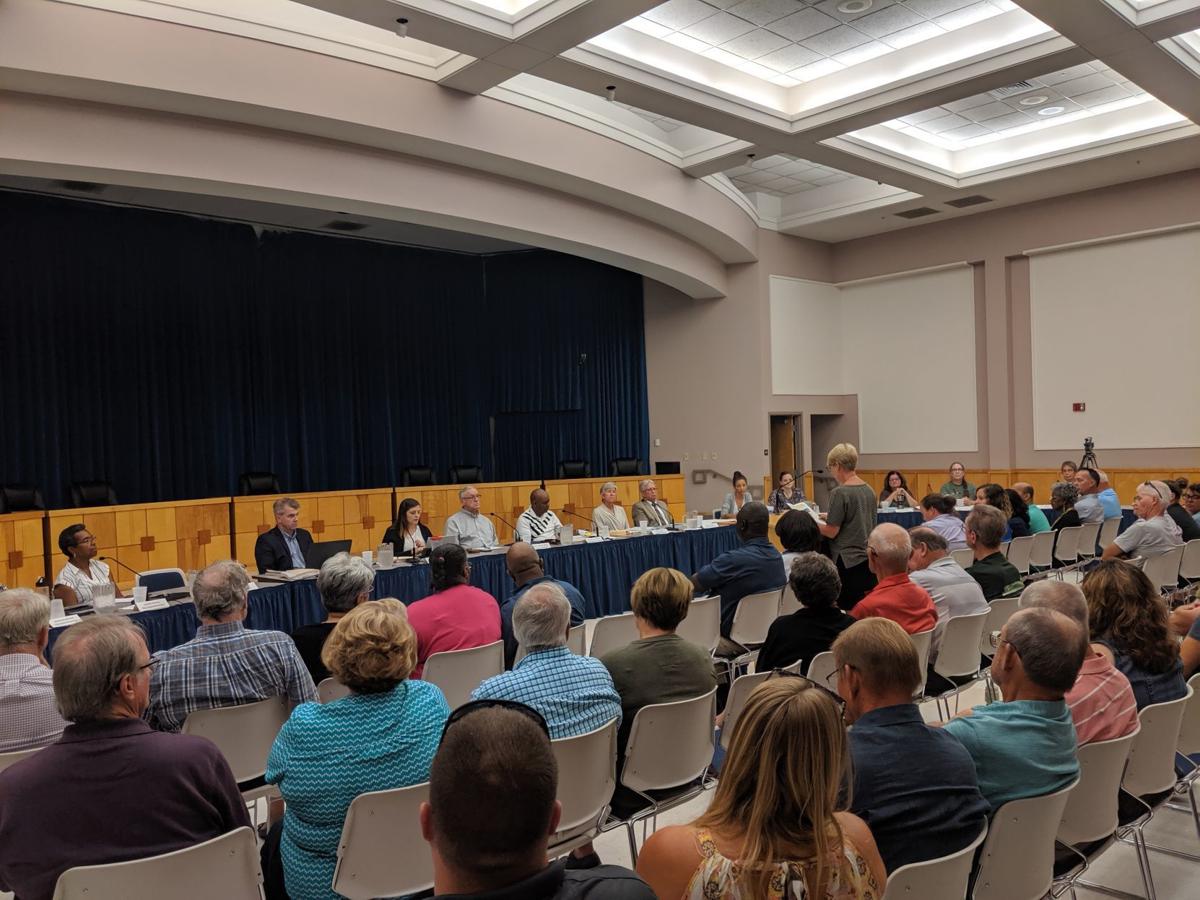 Carbondale City Council to talk pot on Tuesday Carbondale