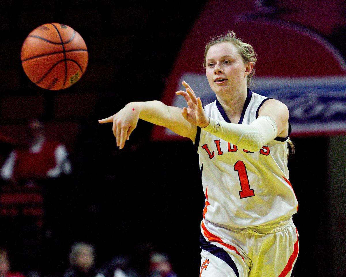 Girls Basketball Marshall Quashes Carterville S Hopes Of State Title Prep Basketball Thesouthern Com