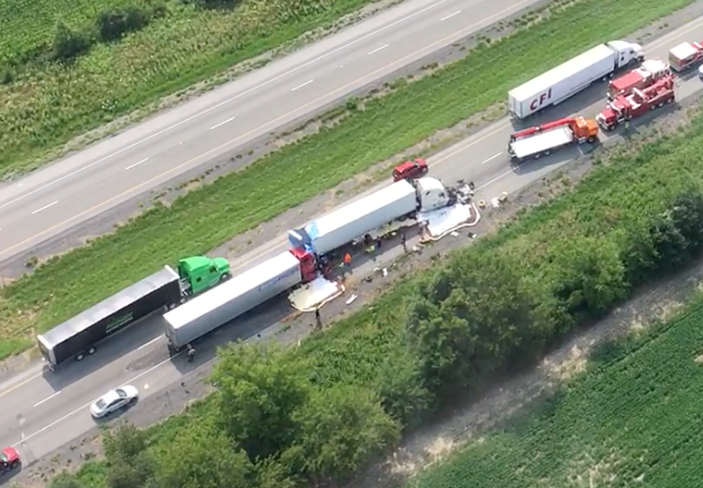 One dead after three-semi crash on Interstate 57 in Jefferson County ...