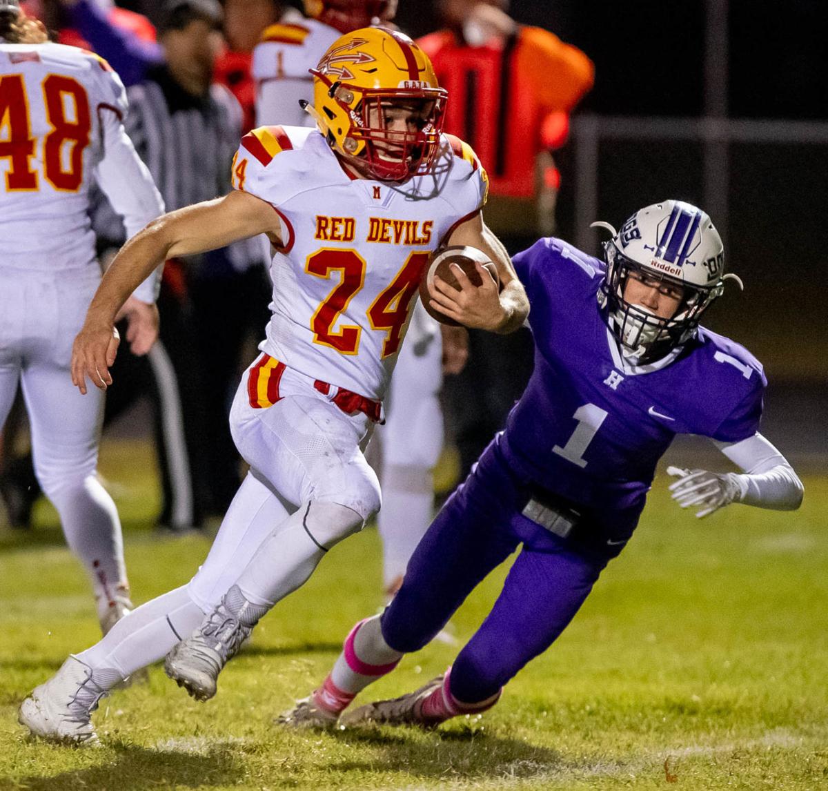 Murphysboro Red Devils at Harrisburg Bulldogs
