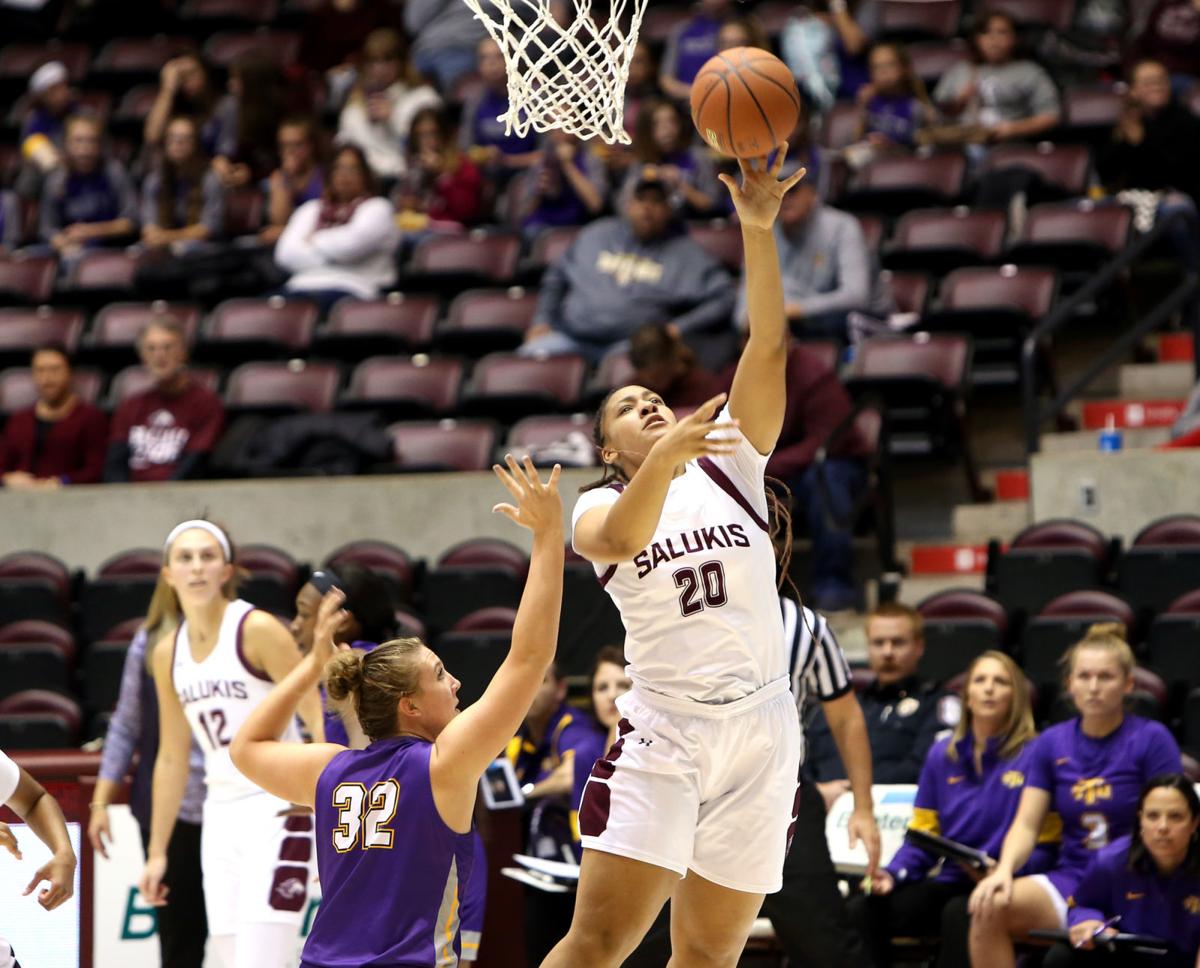 Siu Women S Basketball Offensive Boards Give Salukis Win Over