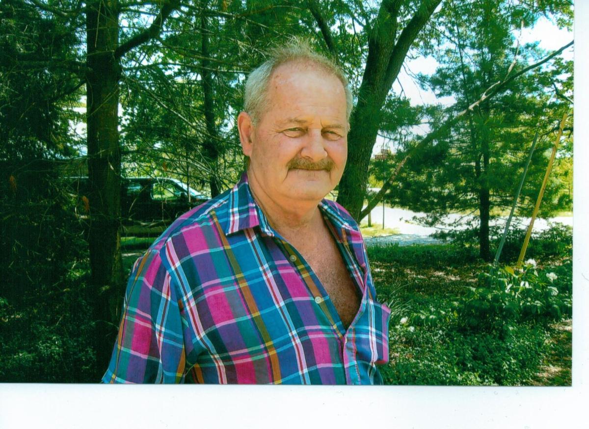 Dennis Cowan Obituaries