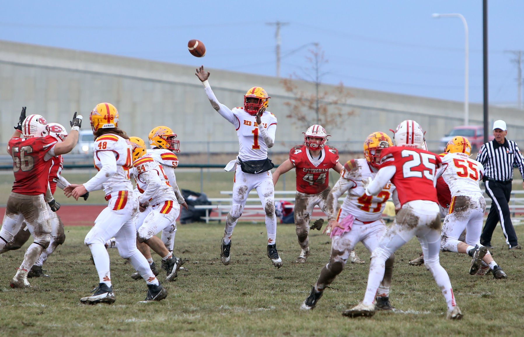 Prep Football Murphysboro heads to Dekalb for Class 4A