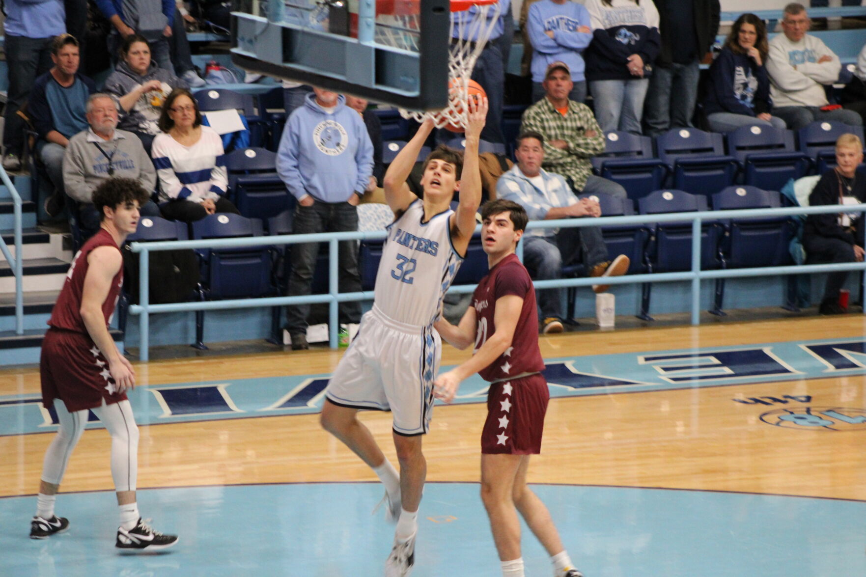 Benton’s 3-Point Shooting Secures 64-60 Victory Over Pinckneyville in Mississippi Division Battle