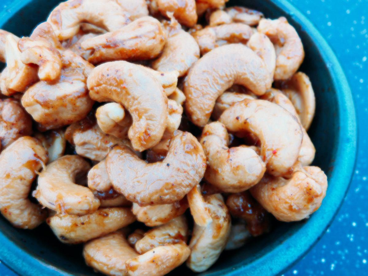 Recipe Spiced HoneyGlazed Cashews