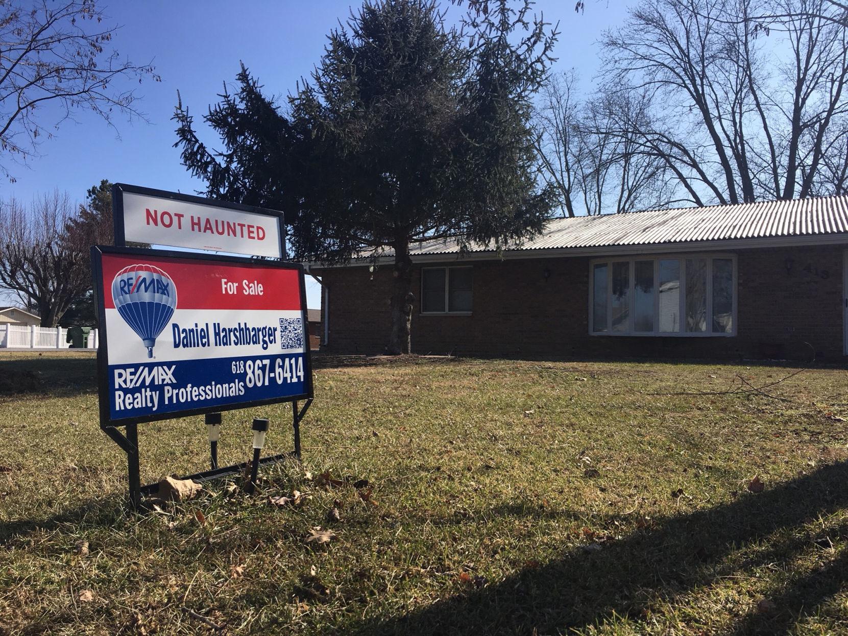 Big Kitchen Corner Lot Not Haunted This House For Sale In De