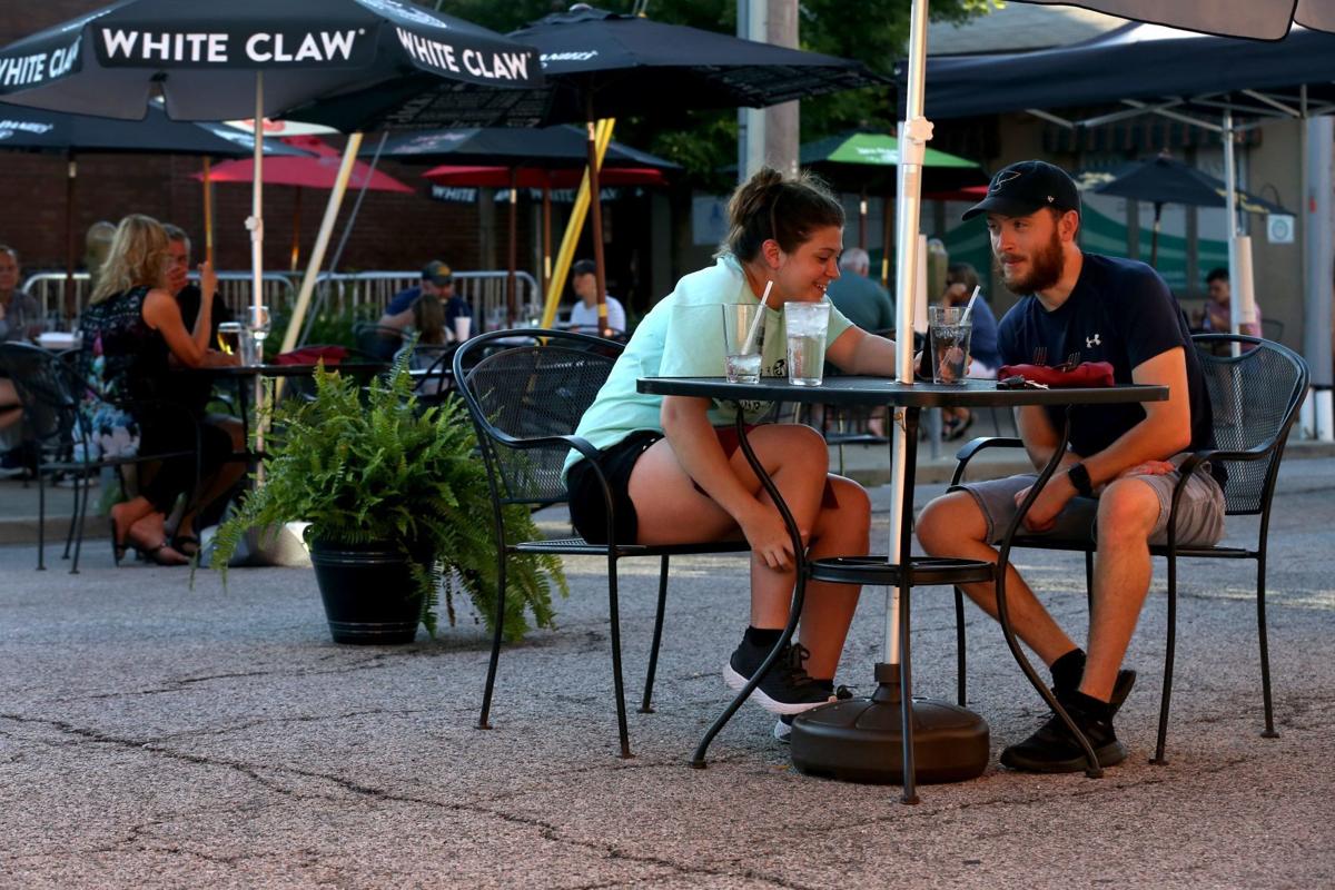 Outdoor dining in Belleville continues