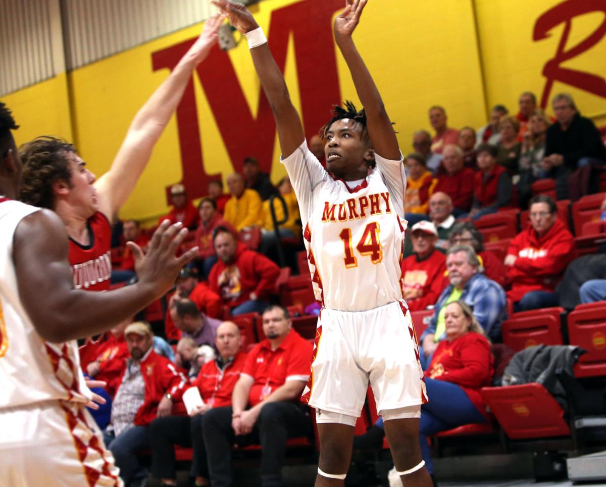 Boys Basketball Murphysboro Advances To Regional Title Game
