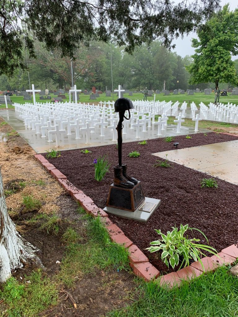 Little Arlington Harrisburg Veterans Memorial Dedicated In Honor Of Don Cooper Local News 7017