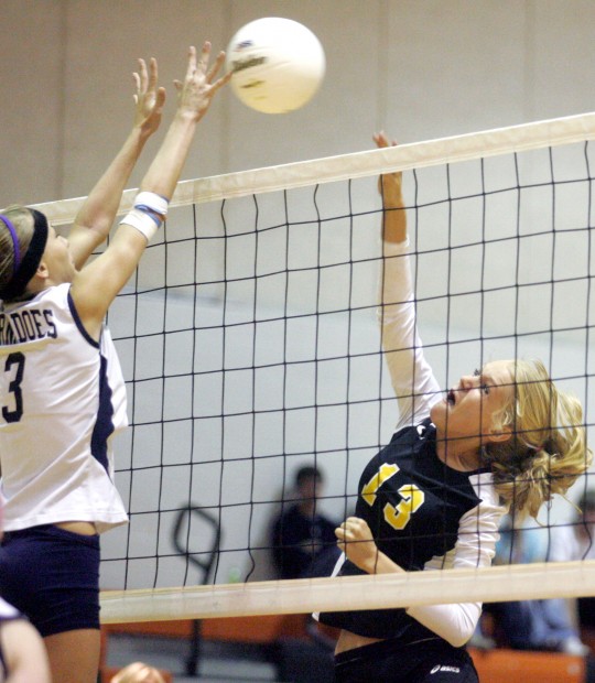 Seniors lift ZeiglerRoyalton past Goreville Varsity Volleyball