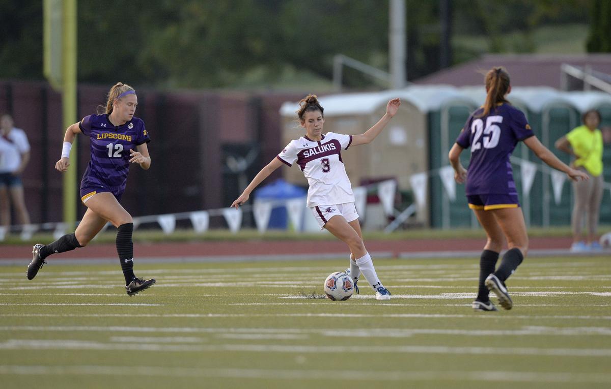 092019-spt-siu-soccer-06.jpg