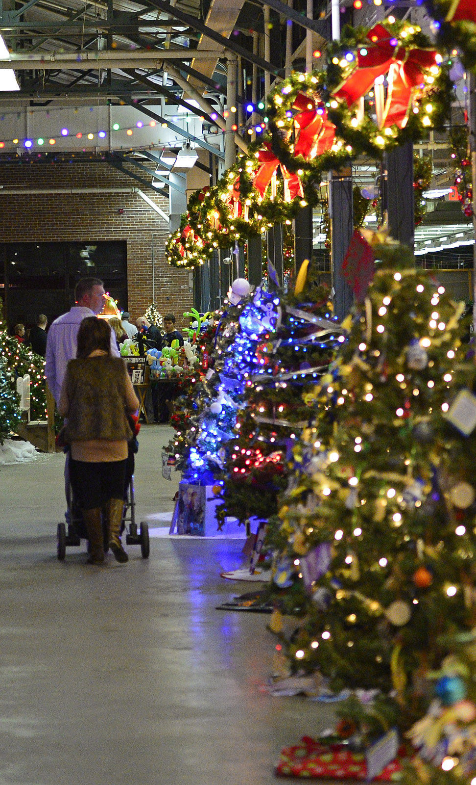 Holiday Lights Fair keeps shining in Du Quoin Du Quoin