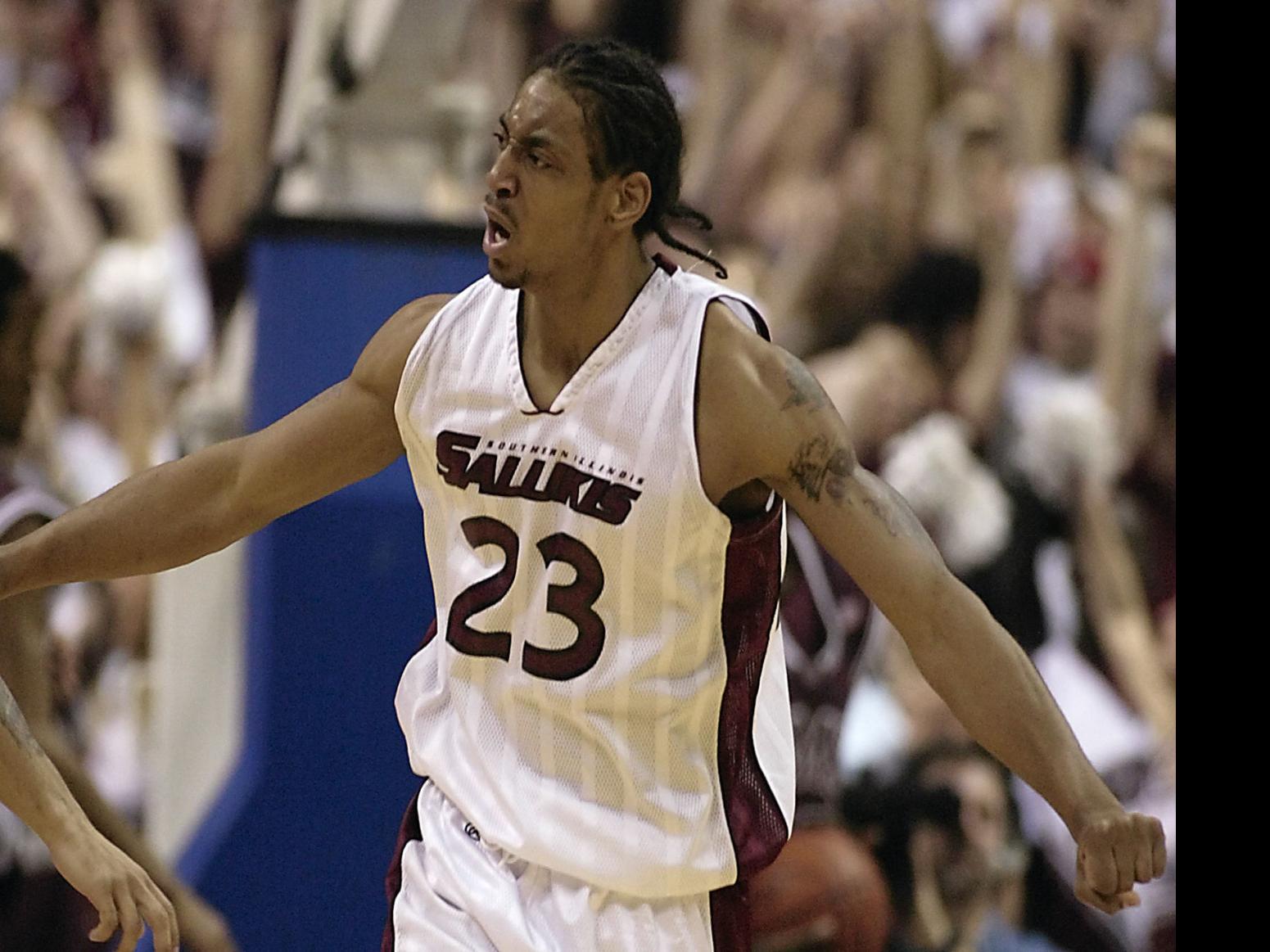 Siu Men S Basketball Big Game Jermaine Comes Home To Siu Hall
