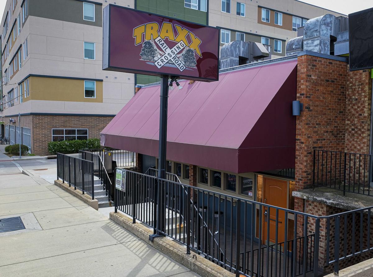 Some Southern Illinois businesses get boost from state grant as COVID-closures continue | Local