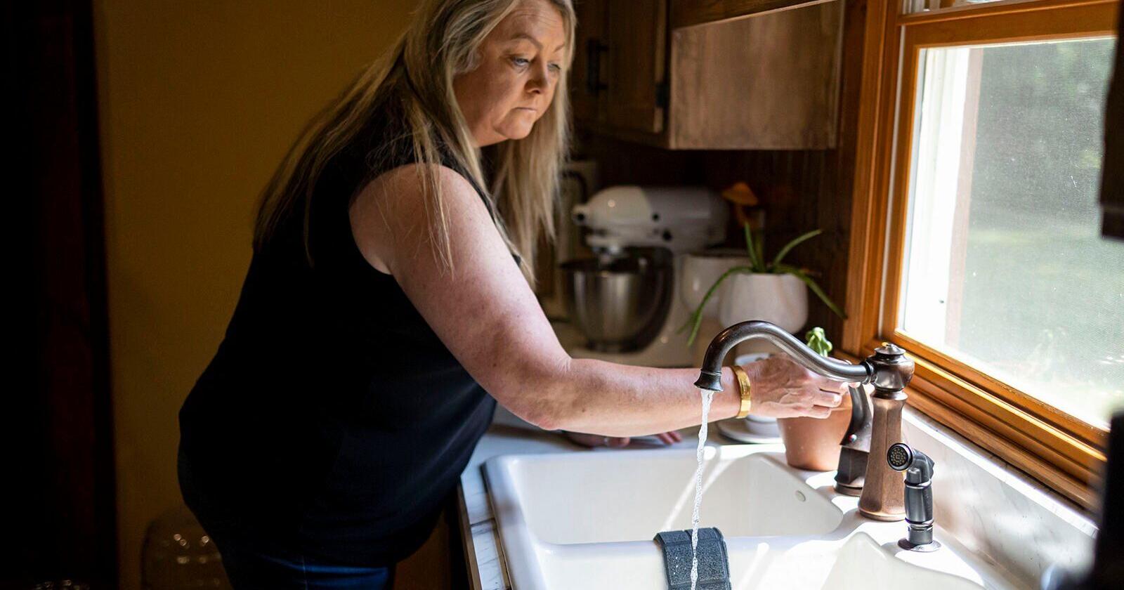 Millions of Illinoisans get their water from wells contaminated with toxic forever chemicals - Vimarsana News