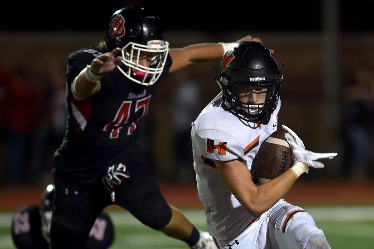 Prep football: Du Quoin defeats Herrin