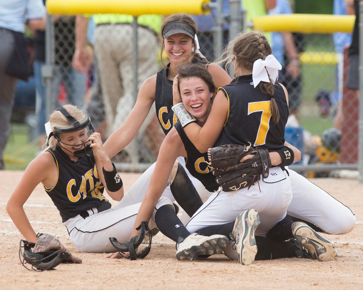 Goreville softball wins state championship Local News