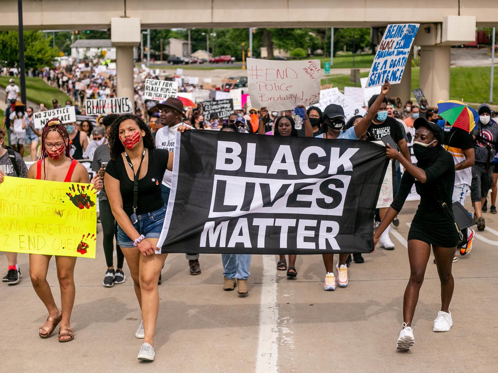 Panel On Race Relations Takes On All Lives Matter Retort To Black Lives Matter Movement Local News Thesouthern Com Panel On Race Relations Takes On All Lives Matter Retort To Black Lives Matter Movement Local News Thesouthern Com
