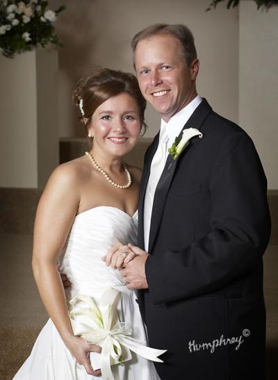 Mr and Mrs Jared Knapp Weddings thesouthern com