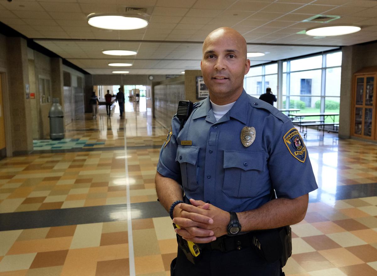 Carbondale Police officer leaving force to start church near St. Louis