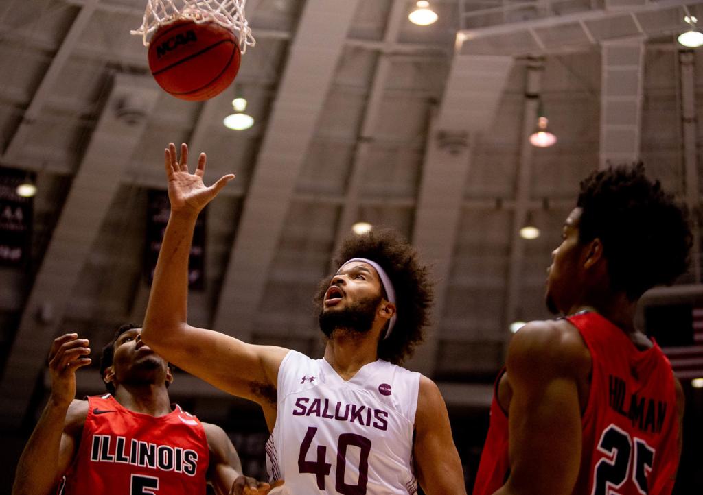 Siu Men S Basketball Salukis Crusaders Both Rebuilding Under
