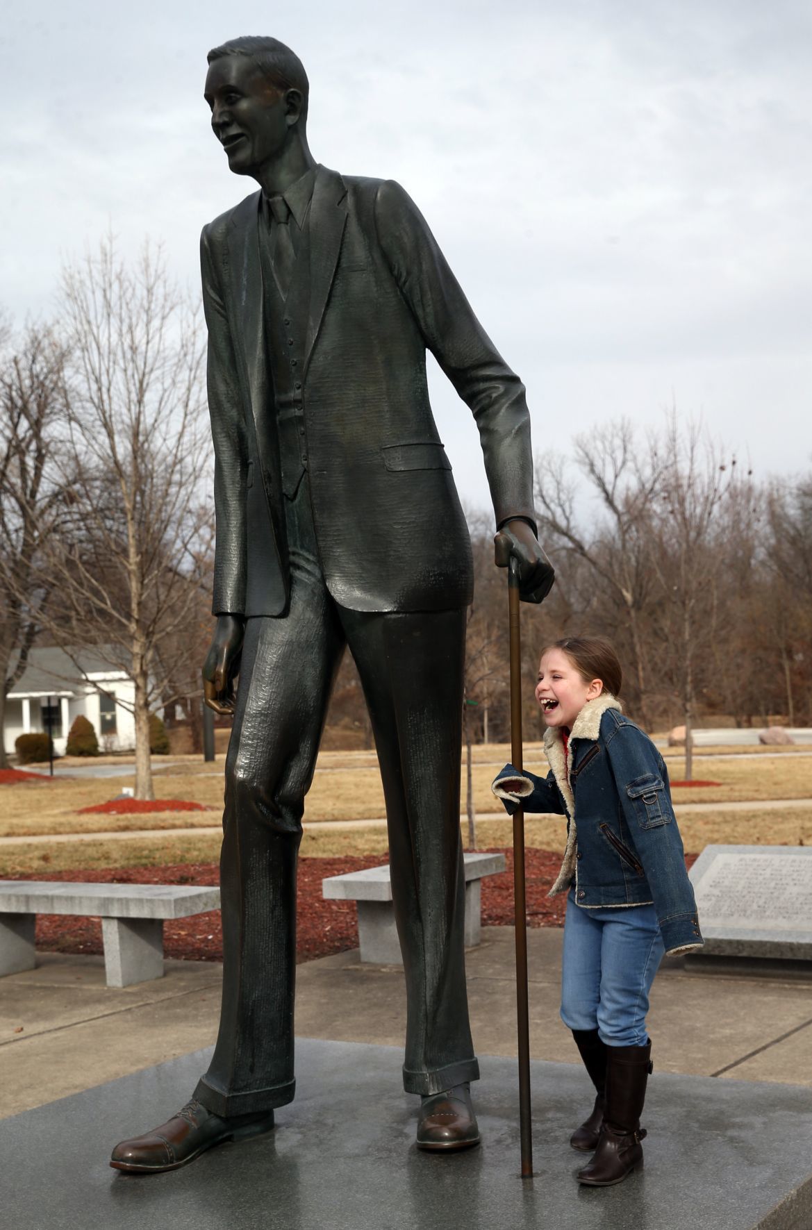 Photos: The Life And Memory Of The ‘Alton Giant,’ On The 100th ...