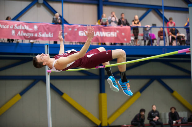 Siu S Landon Advances To Sunday S Men S High Jump Final Sports Thesouthern Com