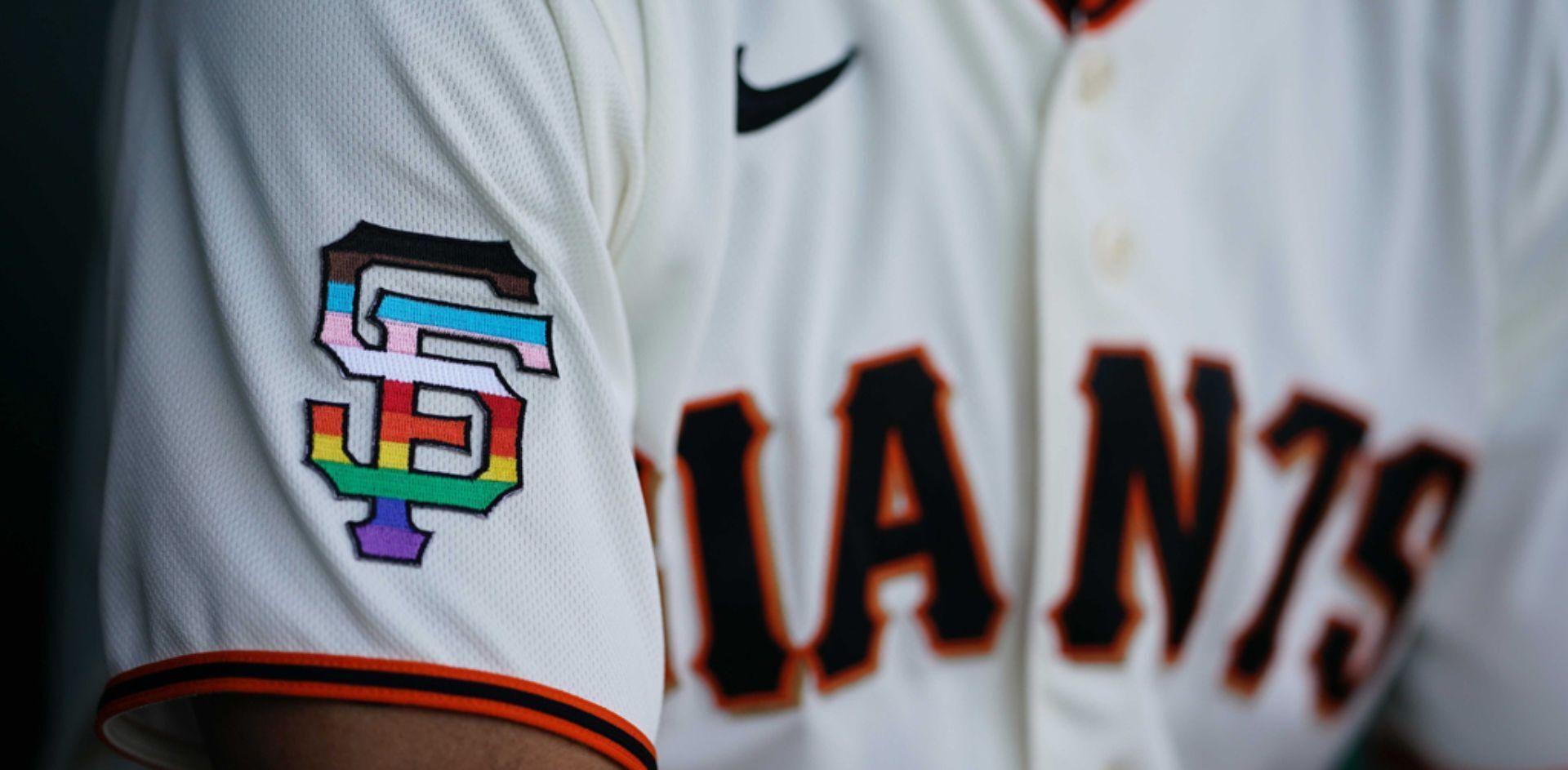 Giants first team to wear pride colors on field