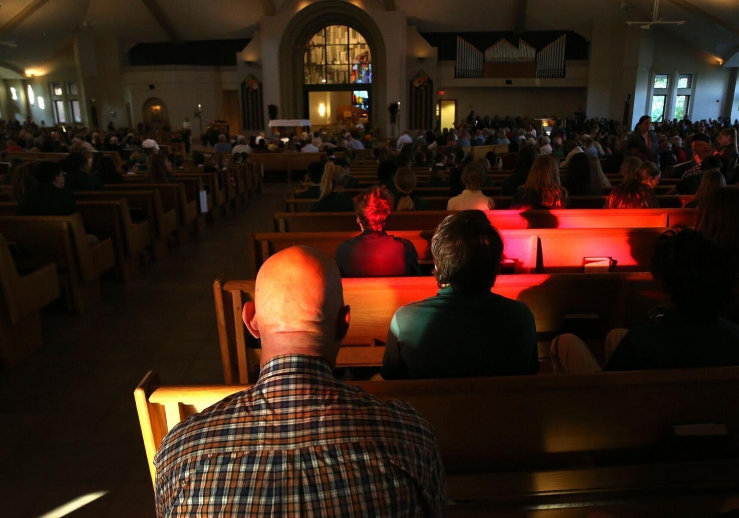 petra-brings-50-years-of-christian-rock-to-marion