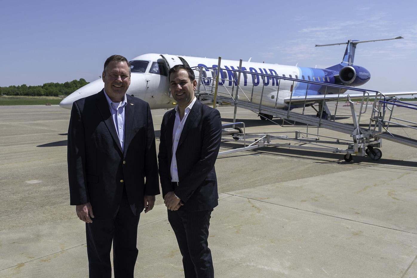 Contour Airlines takes first flight from Marion to Chicago, Marion