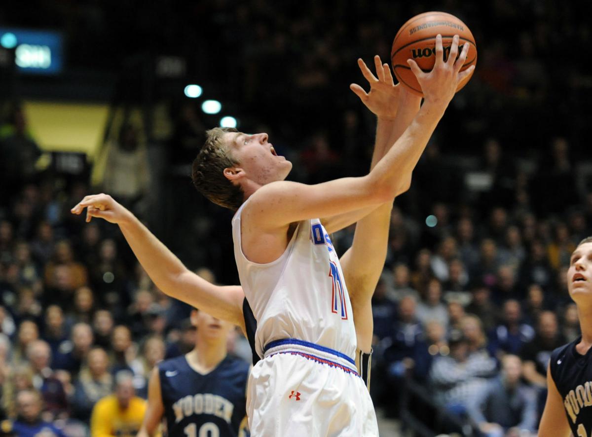 Class 2a Super Sectional Nashville Defeats Teutopolis To Advance To State Prep Basketball Thesouthern Com