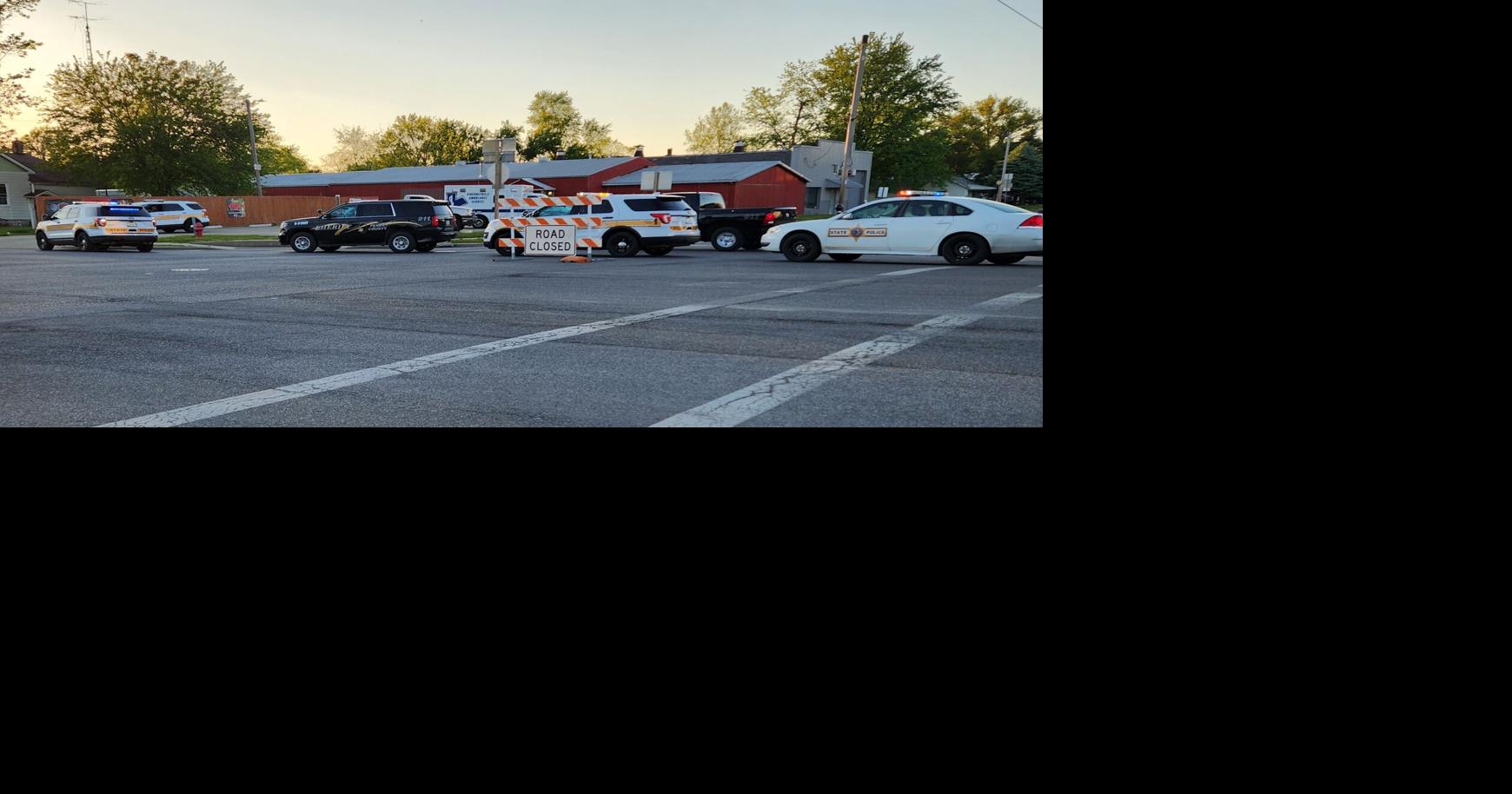 Police take subject into custody after six hour standoff in Du Quoin ...