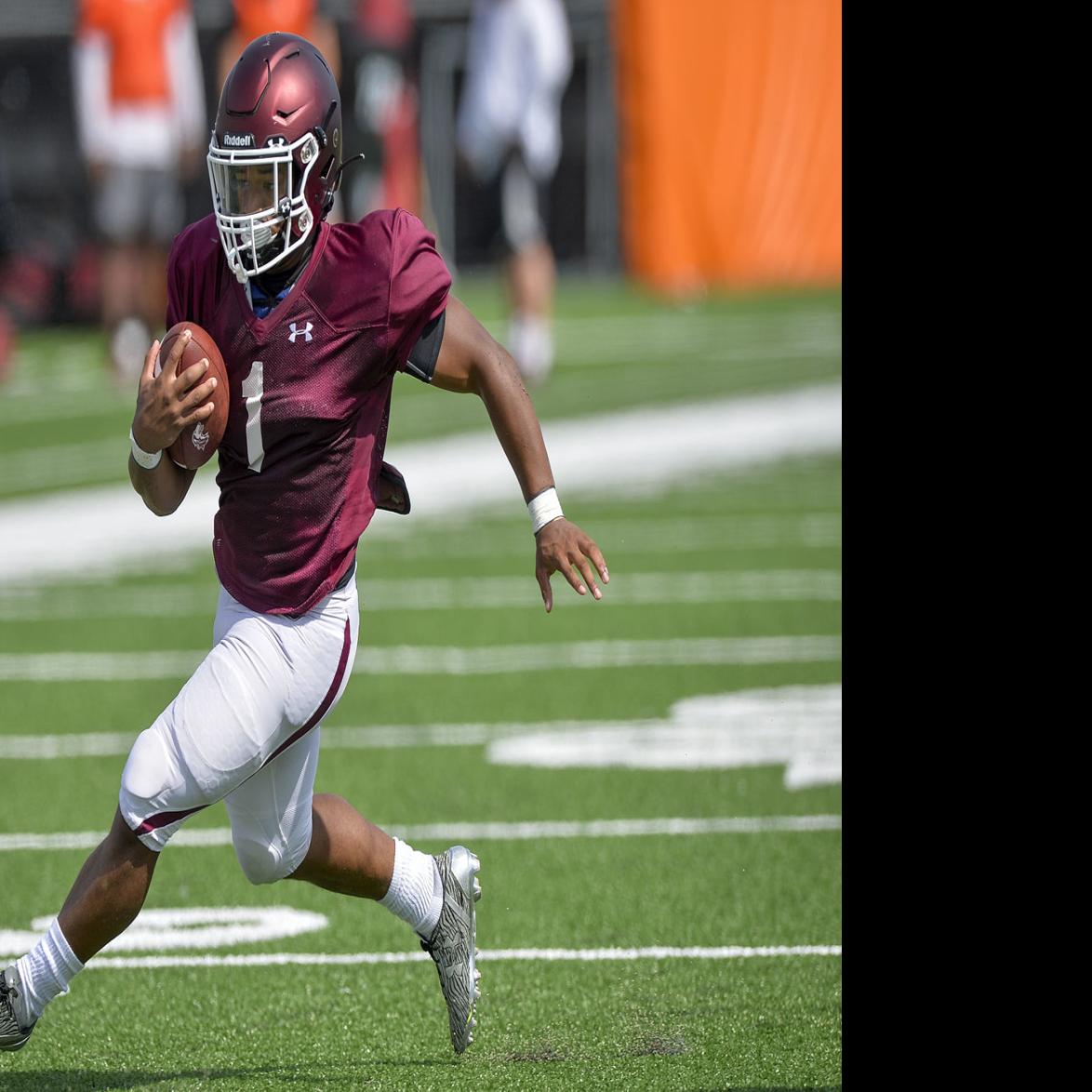 Siu Football Elliott 4 Other Freshmen Could See Extensive Time