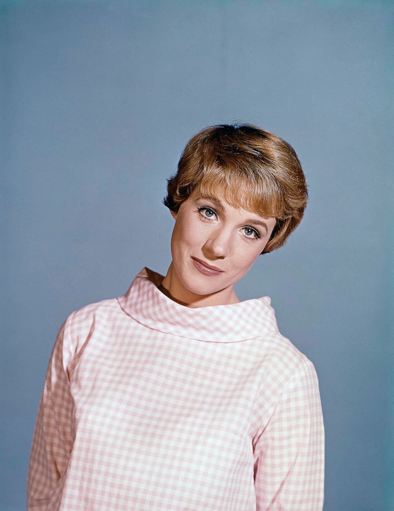 Julie Andrews turns 86 today. A look at her life and career, in photos. |  Entertainment | thesouthern.com