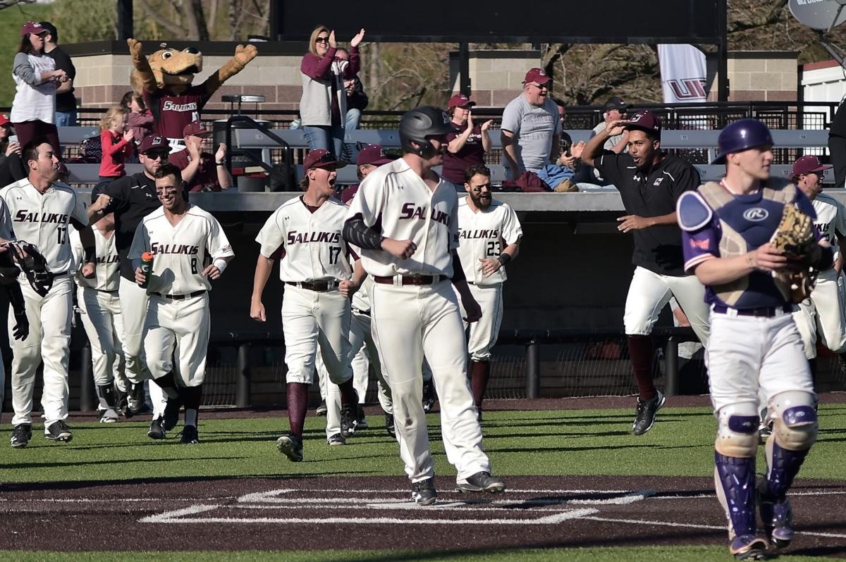 Lambert's walk-off home run lifts SIU past Evansville 5-2 ...