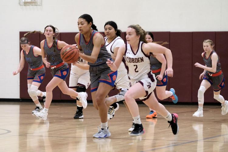 Girls Basketball Hargrove leads Christopher past Cobden High School