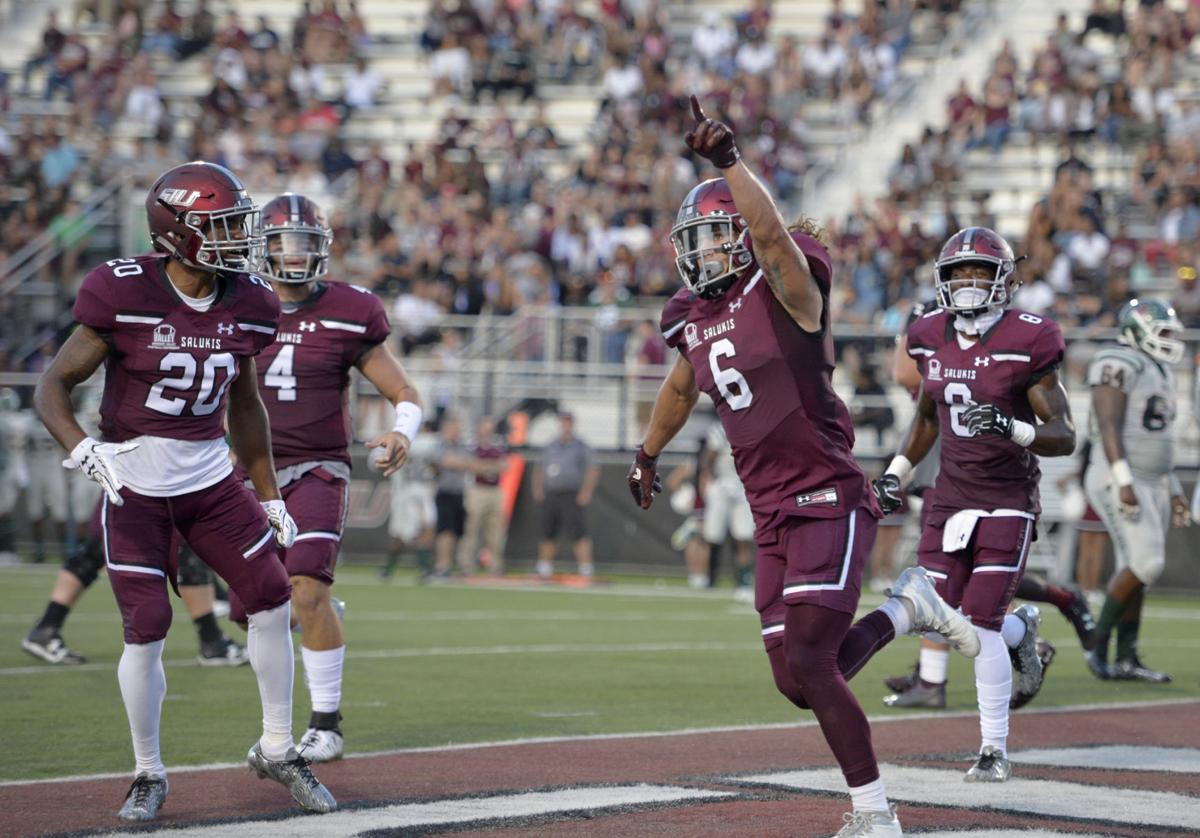 091017-spt-siu-fb-11.jpg