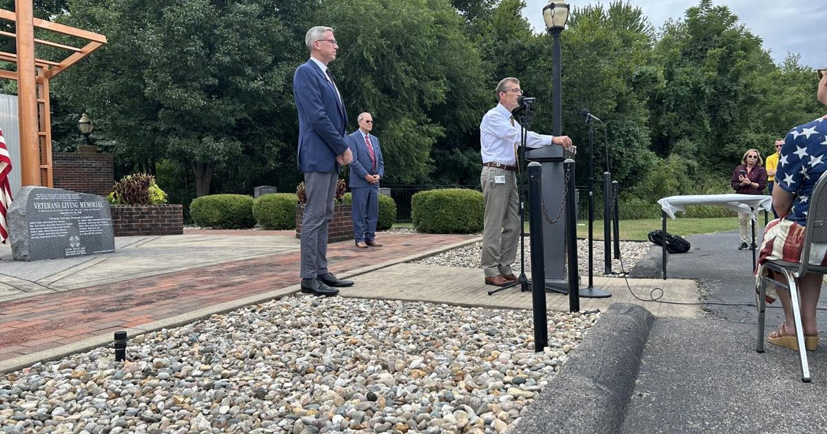State Treasurer Michael Frerichs returns WWII Purple Heart, Bronze Star to late soldier’s family