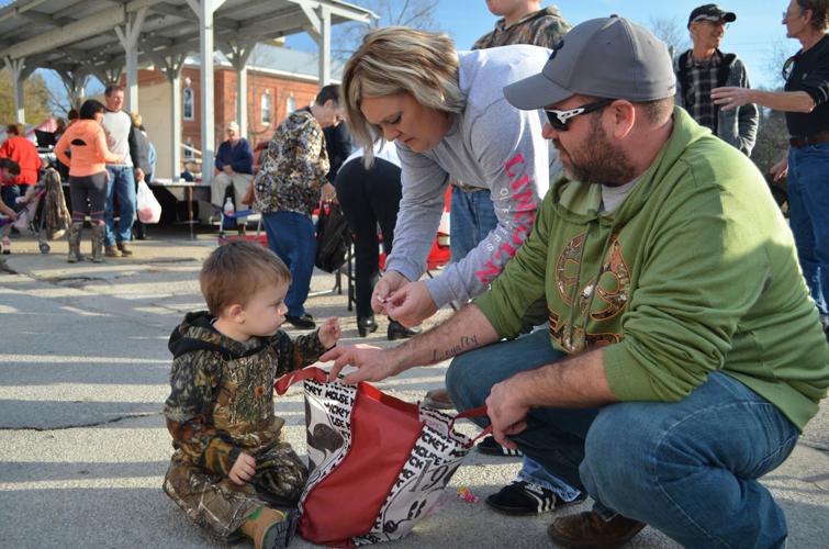 Pope County celebrates 58th annual Deer Festival Local News
