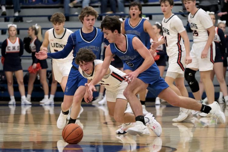 Boys Basketball Carterville gets win over Steeleville High School