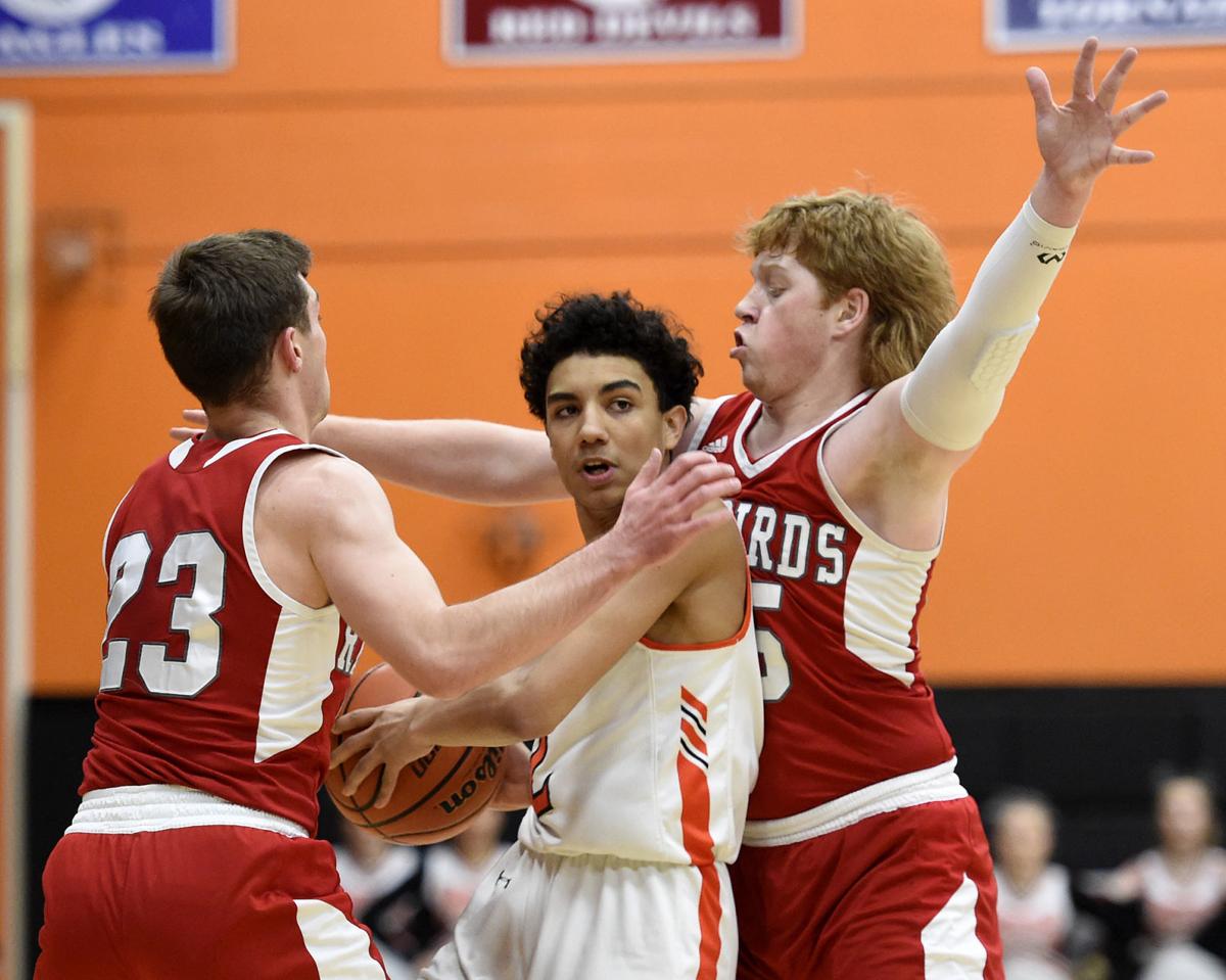 Boys Basketball West Frankfort Downs Chester To Win Regional